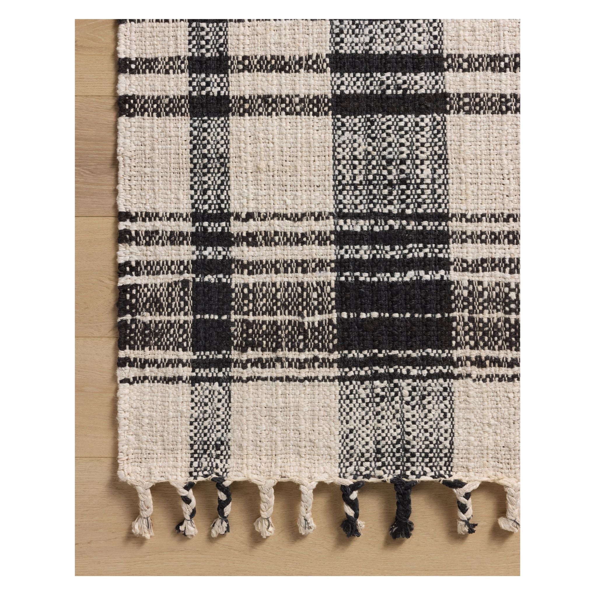 Louie Ivory Black Rug